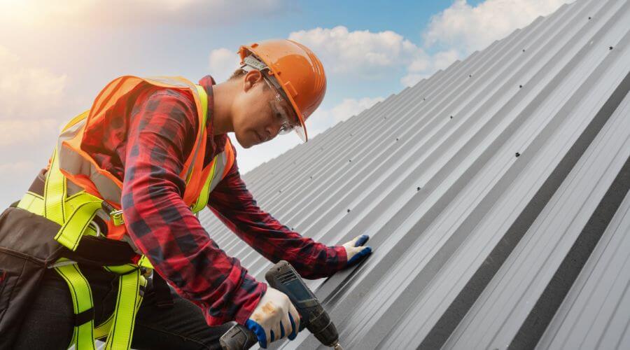 Owens Corning roofing contractor in Strandburg, SD